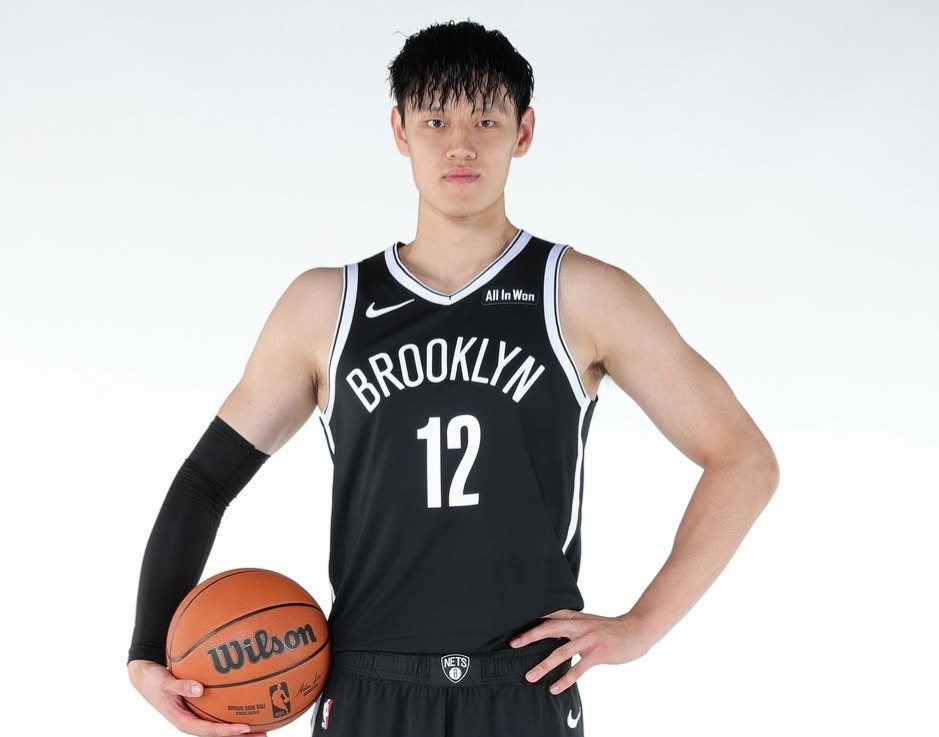 网队和菲尼, 的点 网队和菲尼, 的点